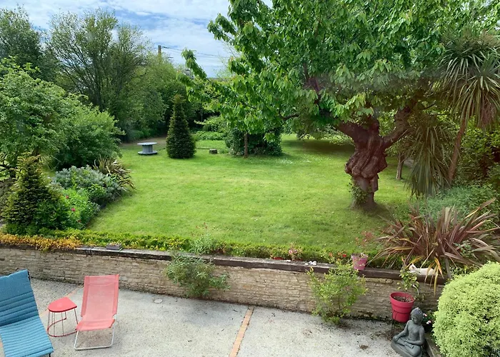 Hébergement de vacances Longère Bord De Avec Grand Jardin Fleuri Géfosse-Fontenay